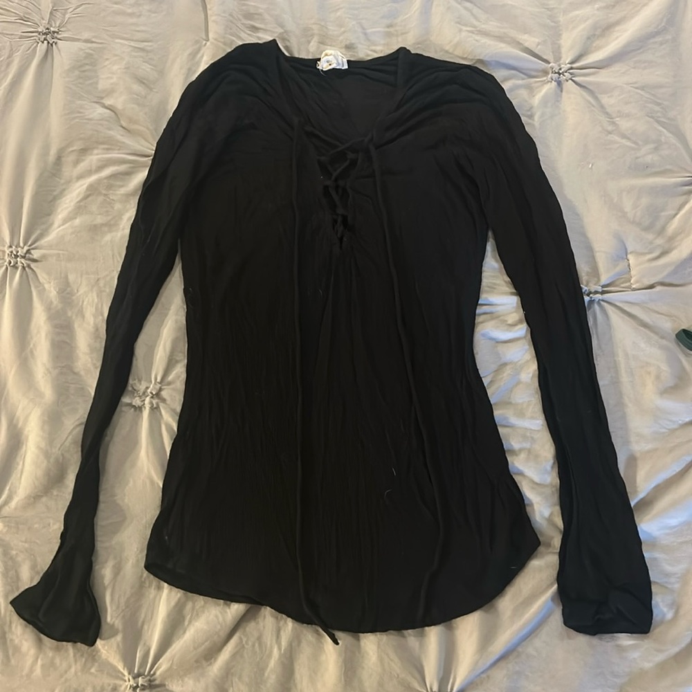 Black longsleeve